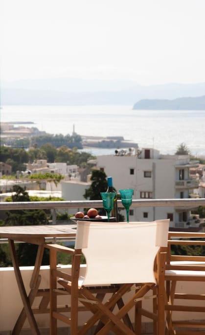Wide-View & Quiet Apartment Chania Chania  Exteriör bild