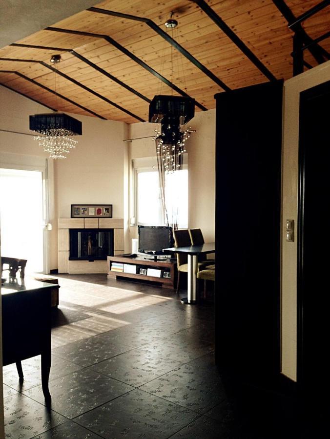 Wide-View & Quiet Apartment Chania Chania  Exteriör bild
