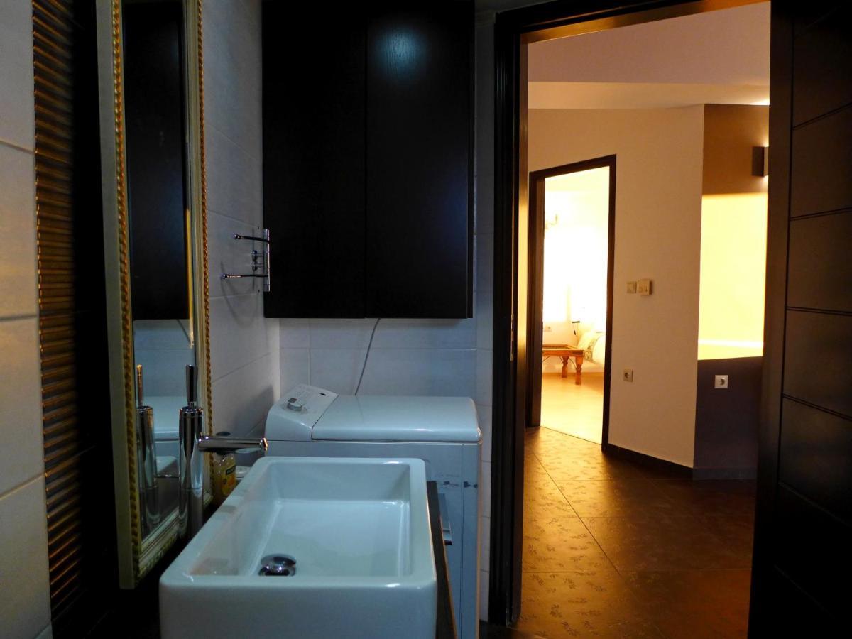 Wide-View & Quiet Apartment Chania Chania  Exteriör bild